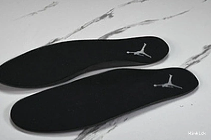 FD1334-001 Air Winterized Jordan “Gunsmoke” 8 0814
